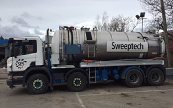 Sweeptech Grease Trap cleaning tanker